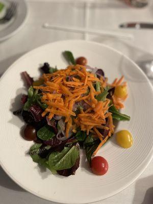 Main Seasonal Salad