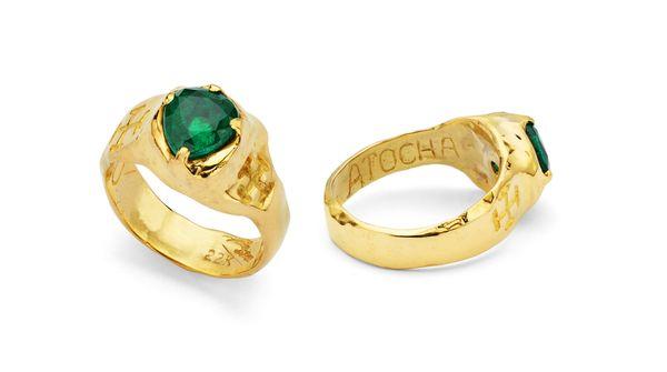 Atocha emerald in Marcial de Gomar 22KY ring