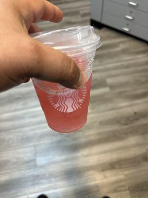 Grande Starberry Acai w/ Lemonade Easy Ice