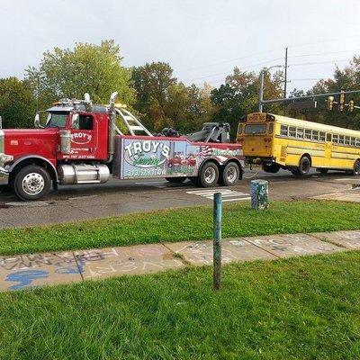 Troy's Towing | Detroit, Michigan | Private Impounds | Heavy Towing | Roadside Assistance