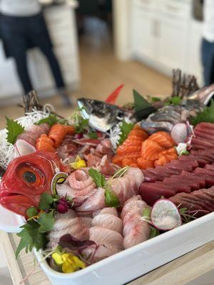 Assorted sashimi