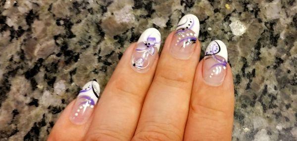 Hand painted design at Mount Airy nails.