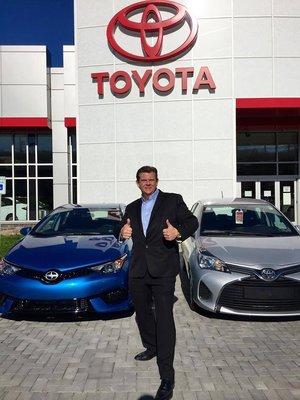 Toyota's rock & so does Del Toyota / Al Demsky