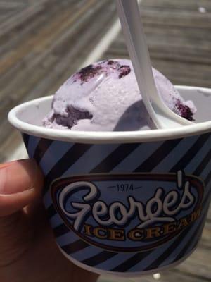 Blueberry ice cream