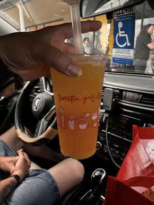 Large peach green tea