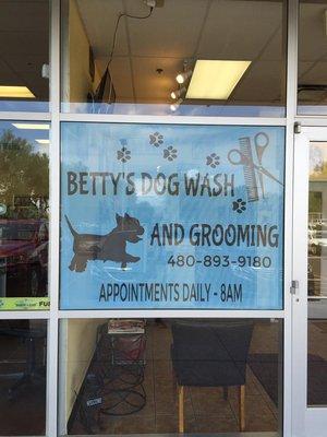 Betty's Dog Wash and Grooming