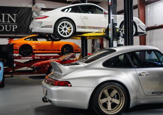 Porsche service