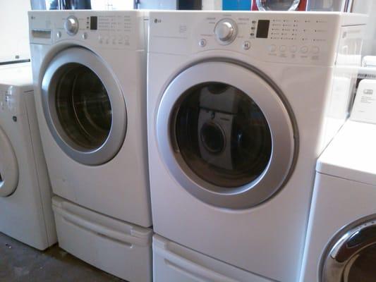 Front Loaders Washers and Dryers, Pedestal drawers optional