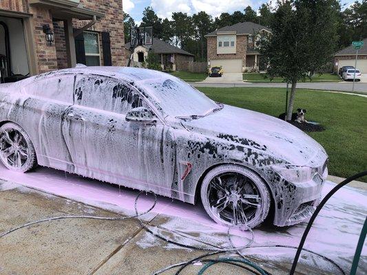 Pink foam on the bosses Bmw