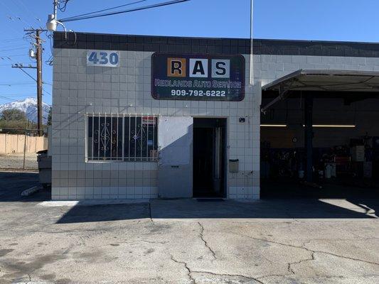 Redlands Auto Service