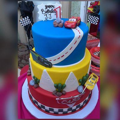 My son's cake wasn't only AMAZING, guests were asking for more cake because the taste was delicious