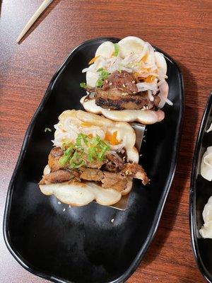 Spicy Pork Belly Buns (2 pc)