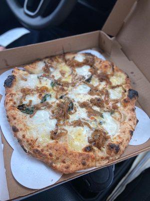 Quatro Frommaggio Pizza