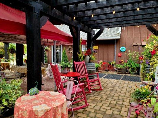 Outdoor sitting area