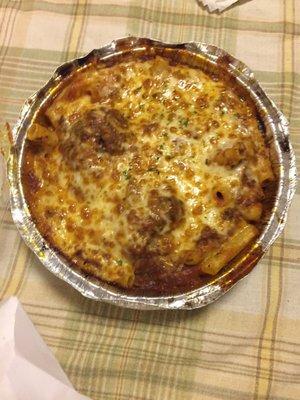 Baked ziti w/meatballs