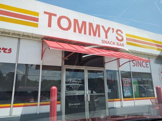 Tommy's Snack Bar