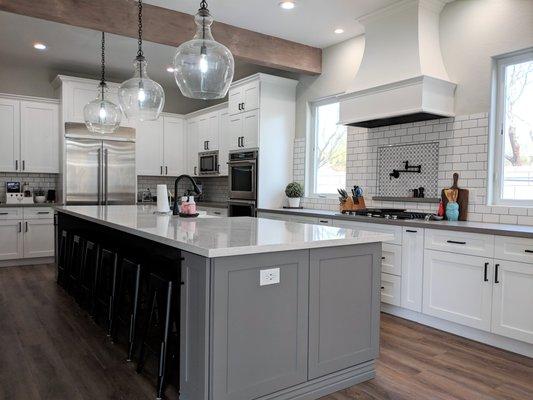 Two toned Kitchen Remodel in Anthem AZ. Gray and white shaker cabinets