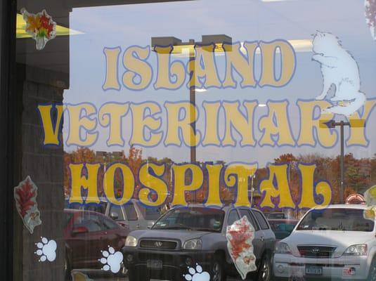 Welcome to Island Veterinary Hospital Located in Coram, New York