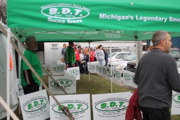 The line started real early for Tommy Chong's appearance in April 2015.  This was the second time he's appeared at a BDT Store.