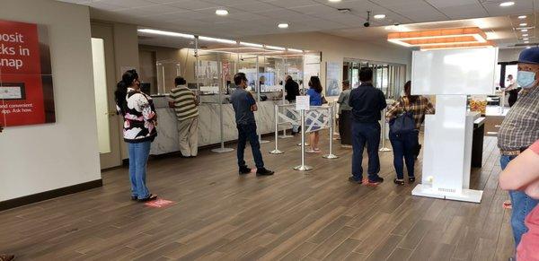 17 people waiting,  2 tellers only.  This is FRAUD by BofA hiding behind Covid to cut corners and give HORRID customer service.