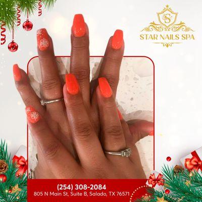 The holidays are long and stressful, but you deserve a little something just for you this year! Let Star Nails & Spa take care of your nee