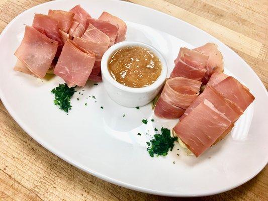 Prosciutto Crostini