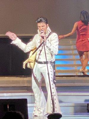 09.04.20 Elvis: Live from Las Vegas