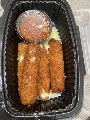 Mozzarella Sticks