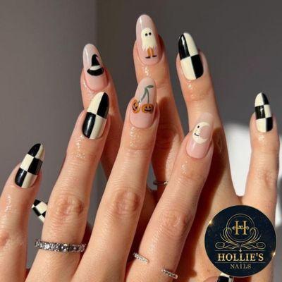 Hollie's Nails