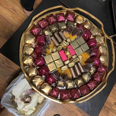 The circle tray glass under the chocolate