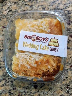 Wedding Cake Gooey Cake