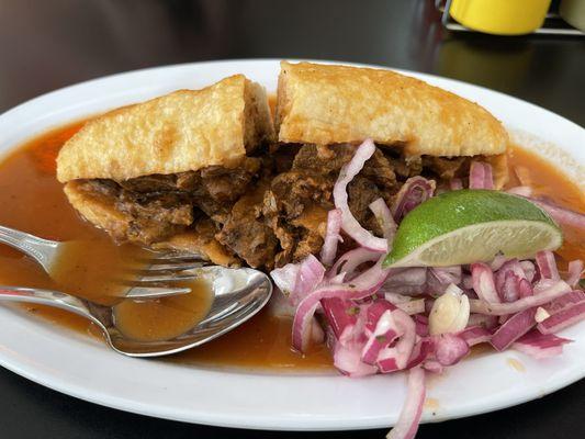 Torta Ahogada Asada