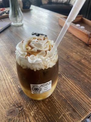 Iced Caramel Macchiato