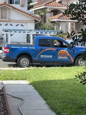 My first time finding the Alive Solar & Roofing vehicle in my neighborhood in 2023.