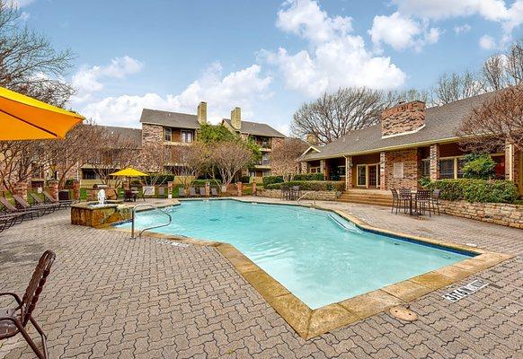 Outdoor Swimming Pool and Sundeck