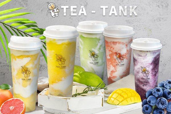 Signature Fruit Tea Smoothies