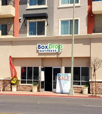 BoxDrop of Escondido