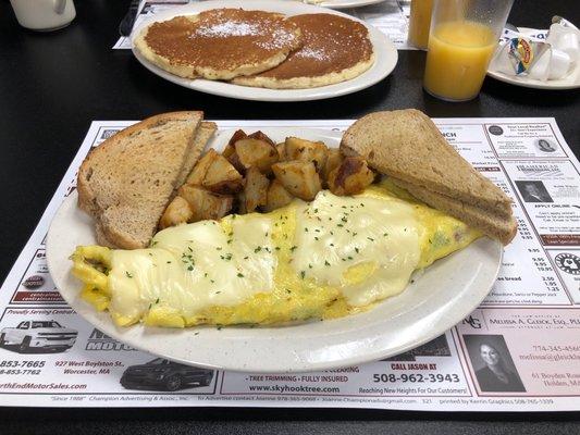 Breakfast -  vegetable omelette and pancakes- yummy!!