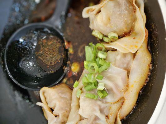 Shrimp pork spicy wonton