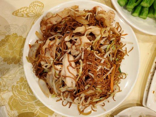 Pan fried chicken chow mein