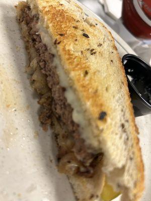 Beef patty melt