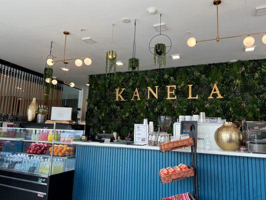 Kanela Cafe & Marketa