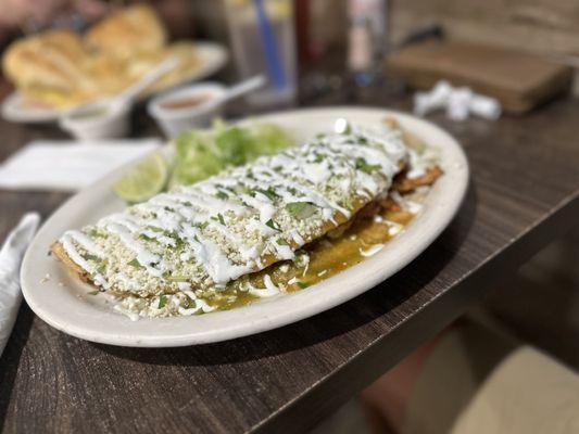 Pechuga de Pollo Quesadilla