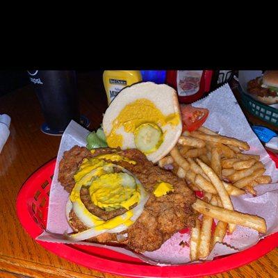 Tenderloin sandwich