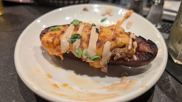 Loaded potatoe skins