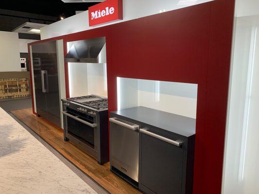 Miele MIC display featuring all Miele Products