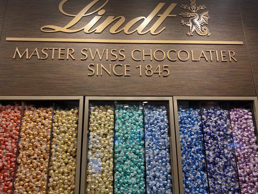 Lindt Chocolate Shop