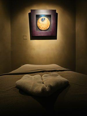 Happy Head Foot Reflexology and Massage Spa - Downtown