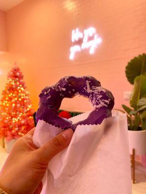 Ube mochi donut