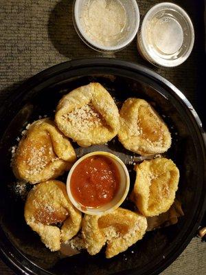 Toasted ravioli (ricotta filling) with marinara